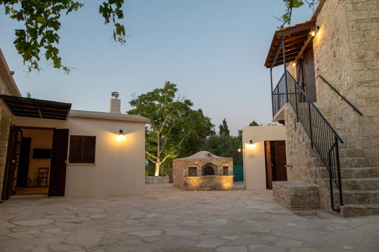 Droshia Traditional Homes, Coco-Mat Full Experience Dhrousha Zewnętrze zdjęcie